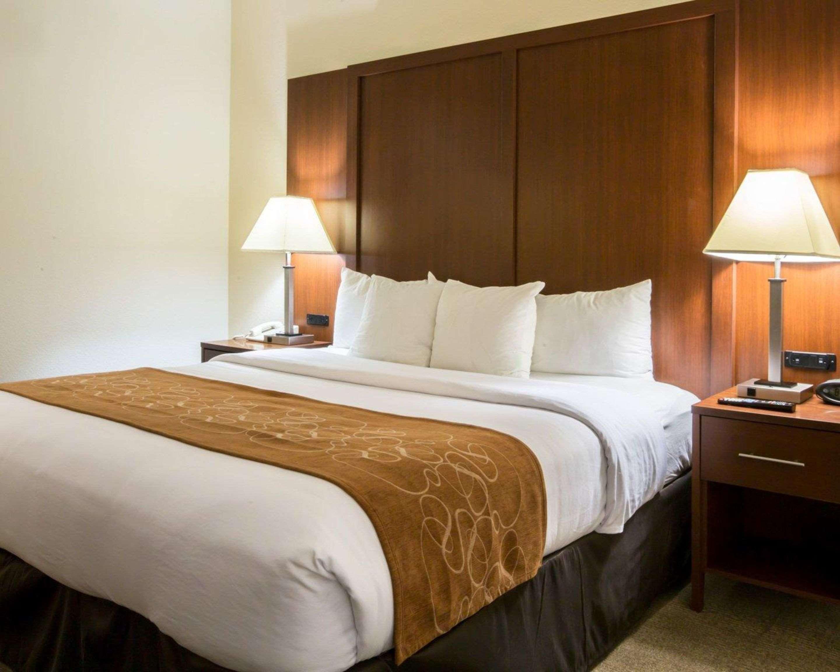 Comfort Suites Cumming-Atlanta Near Northside Hospital Forsyth Экстерьер фото
