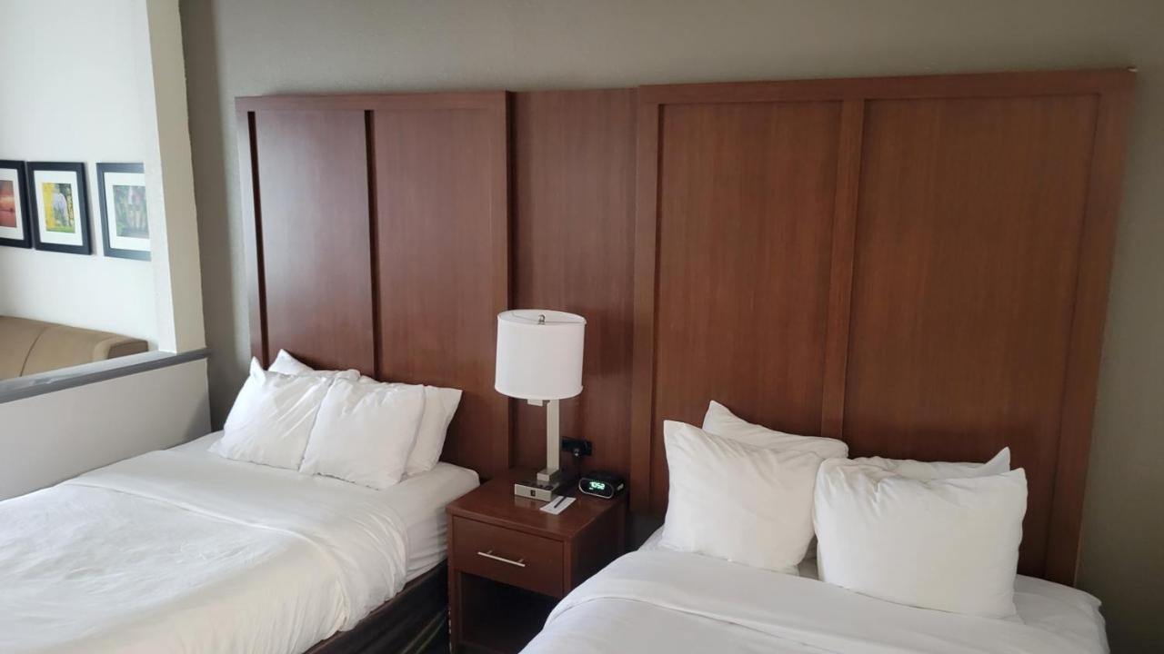 Comfort Suites Cumming-Atlanta Near Northside Hospital Forsyth Экстерьер фото