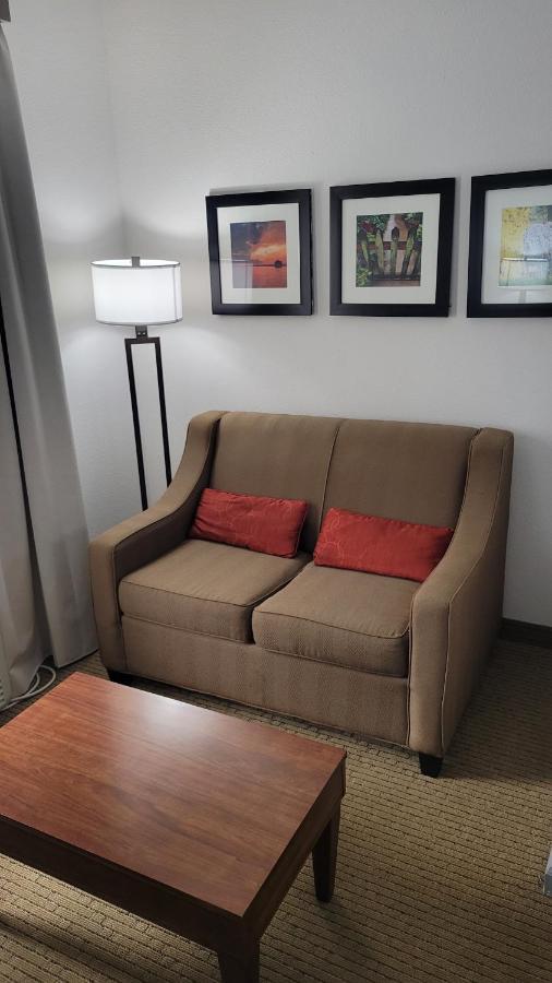 Comfort Suites Cumming-Atlanta Near Northside Hospital Forsyth Экстерьер фото