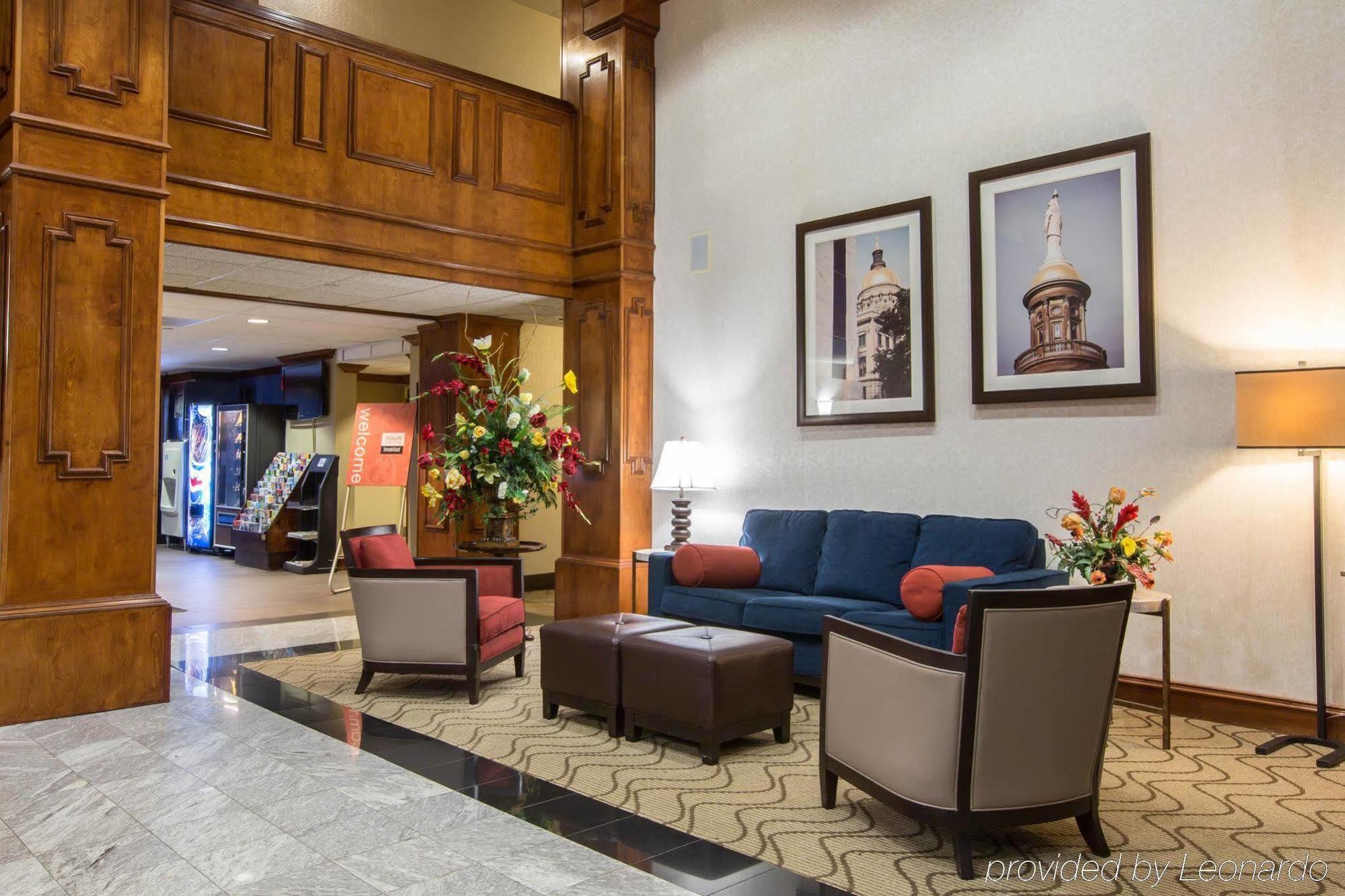 Comfort Suites Cumming-Atlanta Near Northside Hospital Forsyth Экстерьер фото