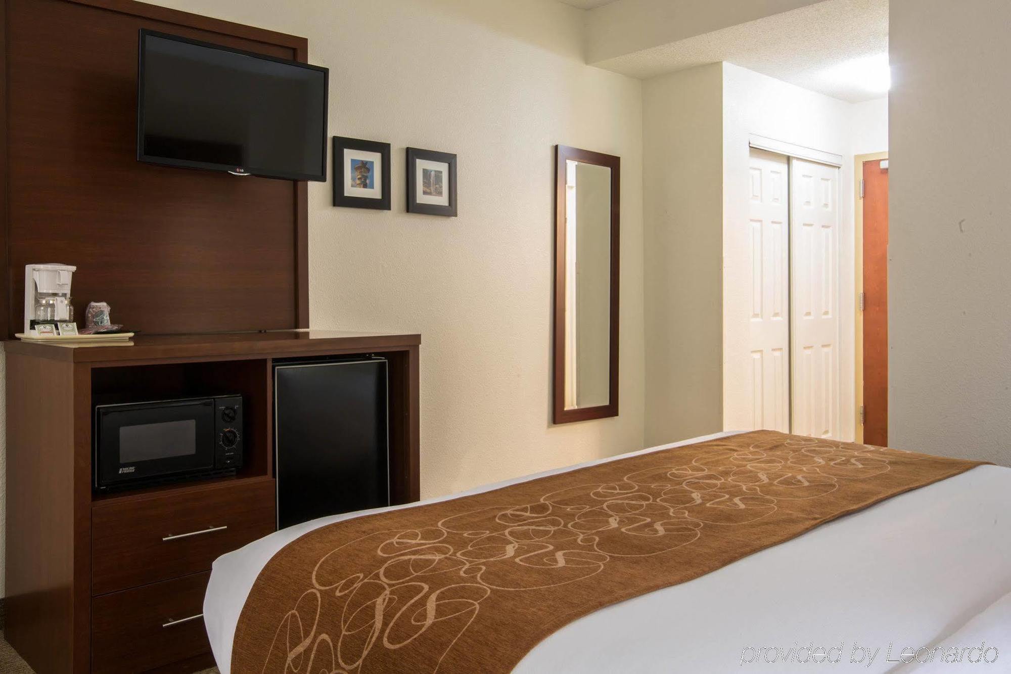Comfort Suites Cumming-Atlanta Near Northside Hospital Forsyth Экстерьер фото